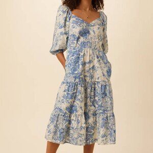 Amour Vert Blue and White Floral Sweetheart Midi Dress Size S